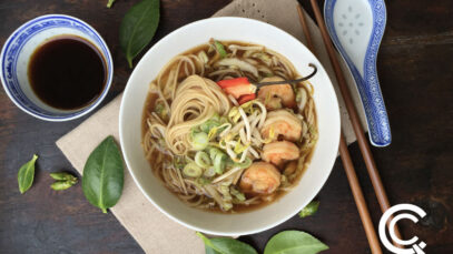 sopa-de-camarones-y-fideos-estilo-oriental-portada